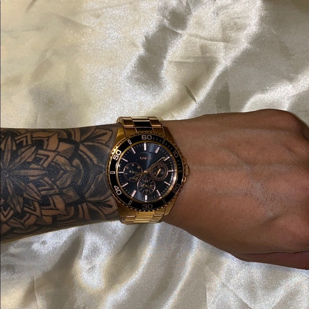 Guess Watch - Picture 3 of 3